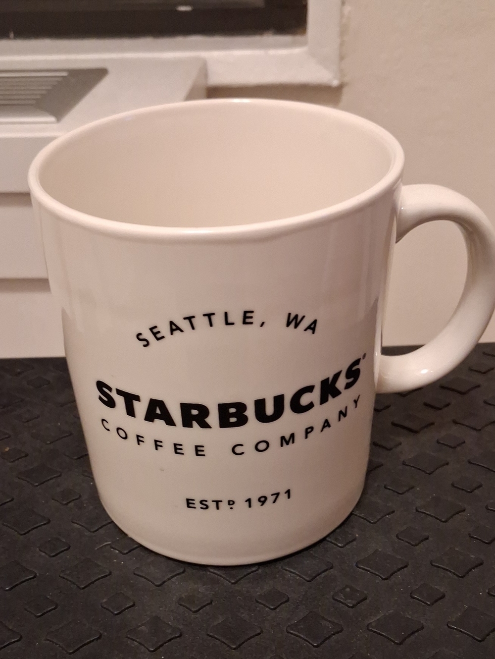 Starbucks Giant 28 oz White and Black Ceramic Mug with Seattle Logo